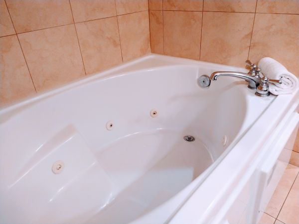 Acrylic Tub Installation in Burlington