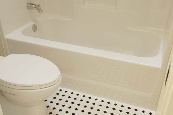 Fiberglass Tub Replacement in Burlington